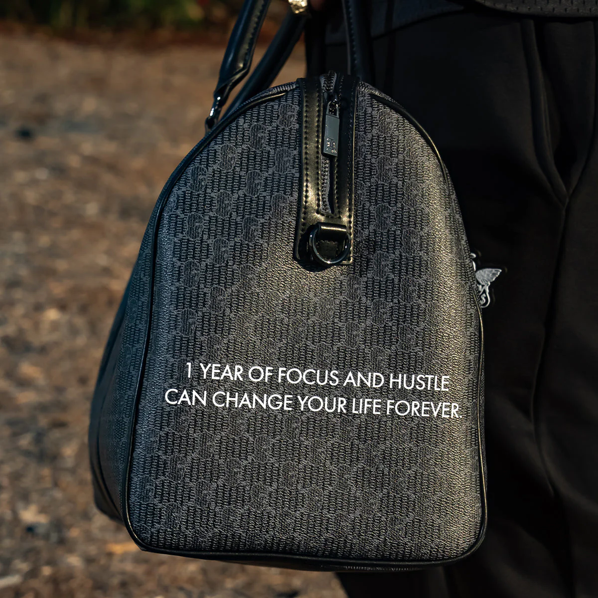 HM MM Pattern Duffle Bag - Image 12