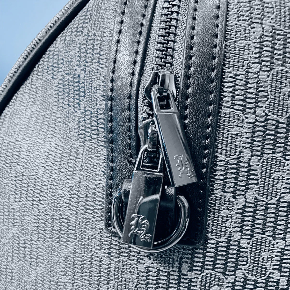 HM MM Pattern Duffle Bag - Image 6